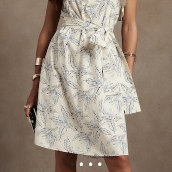 Banana Republic Factory - Ruffle Dress Sz S petite NWT - Picture 3 of 3